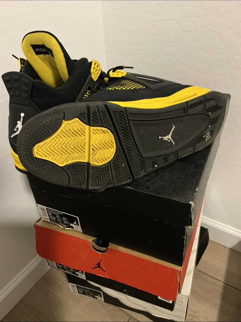 Air Jordan Thunder 4s